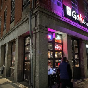 Geisha Sushi Bistro
